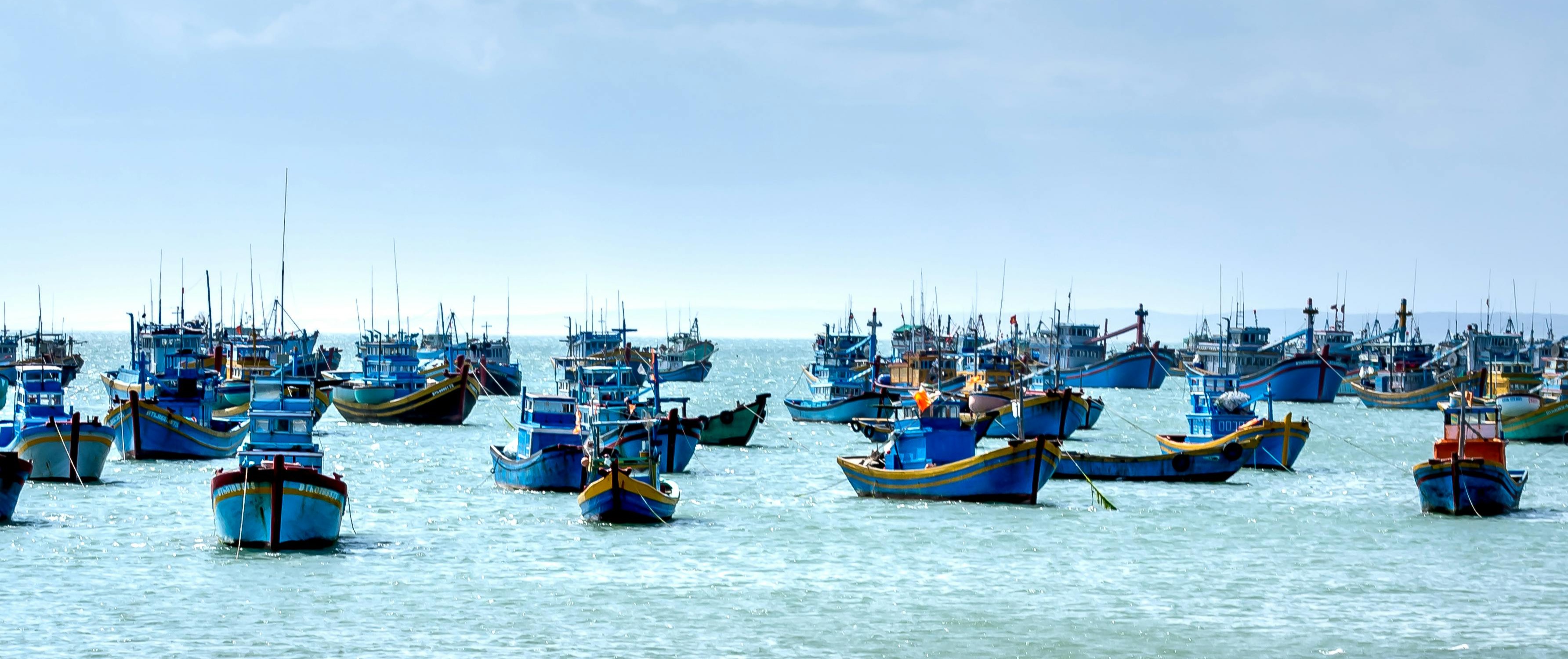 Trung Tâm Thông Tin Hàng Hải & Đường Thủy - Mua bán, thuê, chuyển nhượng tàu sông, tàu biển và vật tư hàng hải